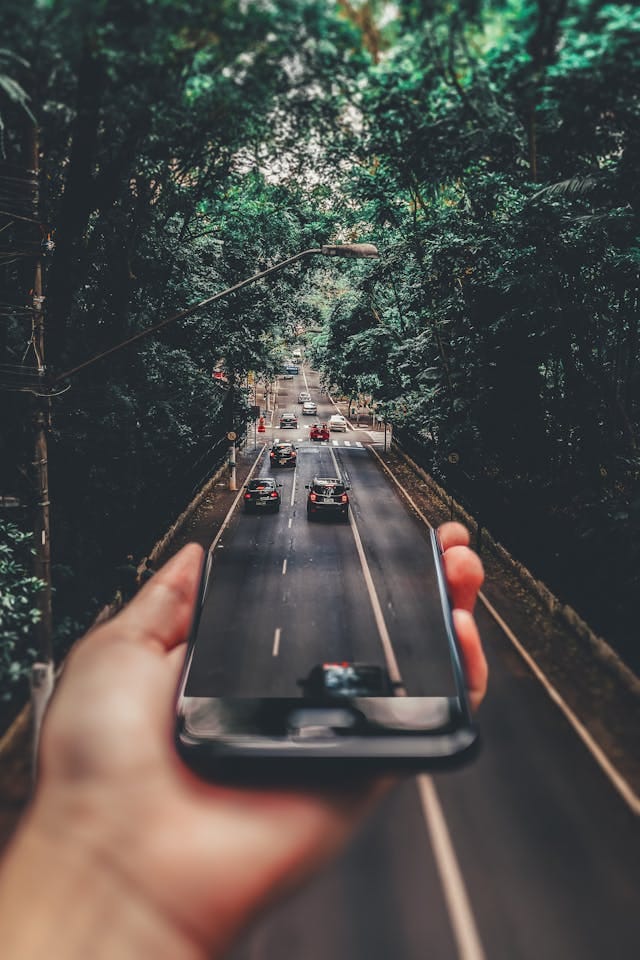 pexels-bertellifotografia-799443 Tendências em Smartphones: O Que Muda nos Celulares em 2026?