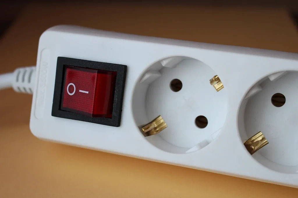 socket-643720_1280-1-1024x682 Gadgets para Casa Inteligente: 10 Dispositivos Que Vão Transformar Seu Lar em 2025
