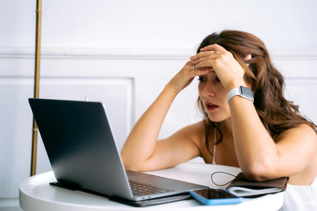 pexels-anntarazevich-6173663-1024x683 Internet Lenta: Principais Causas e Como Resolver